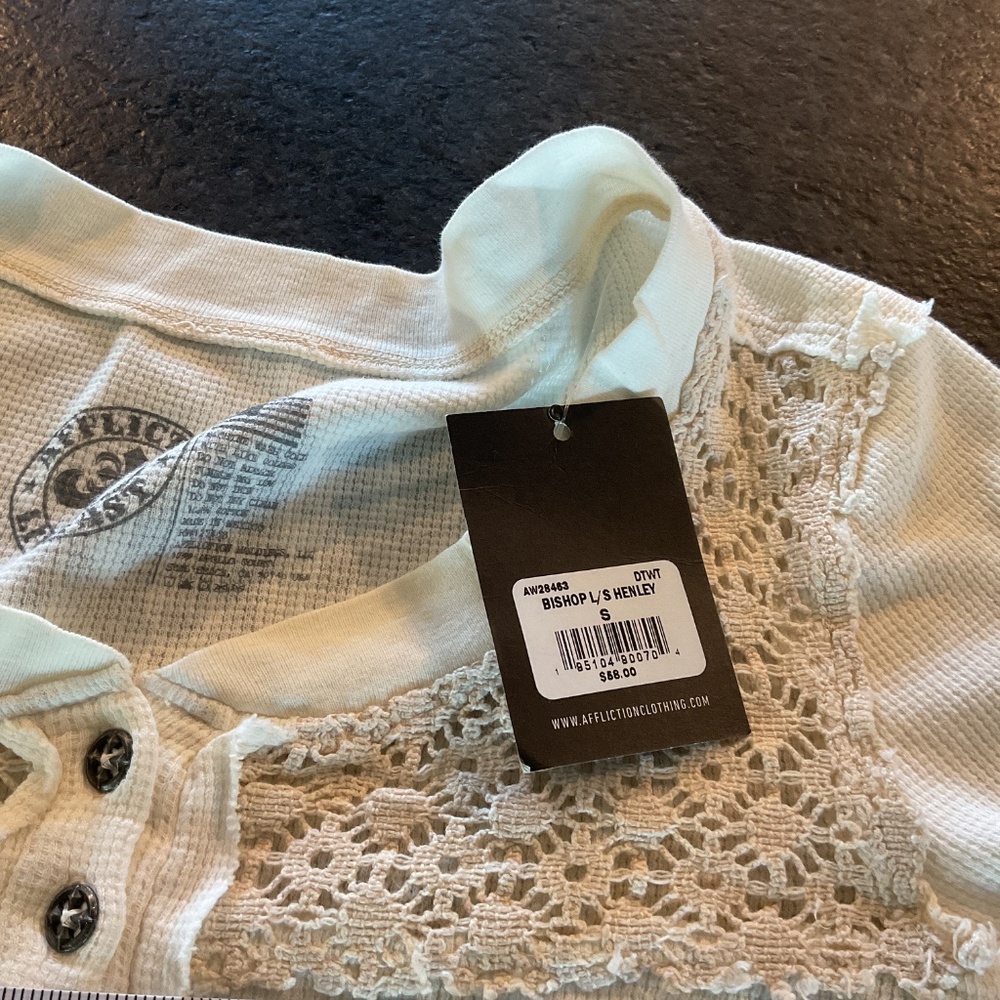 NWT Crochet Thermal Henley by Affliction - Picture 9 of 10